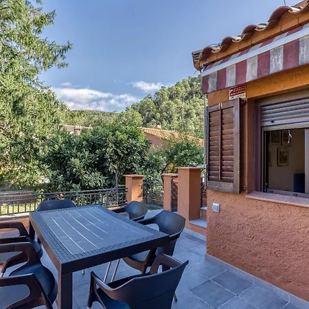Casa En Albanyà Appartamento